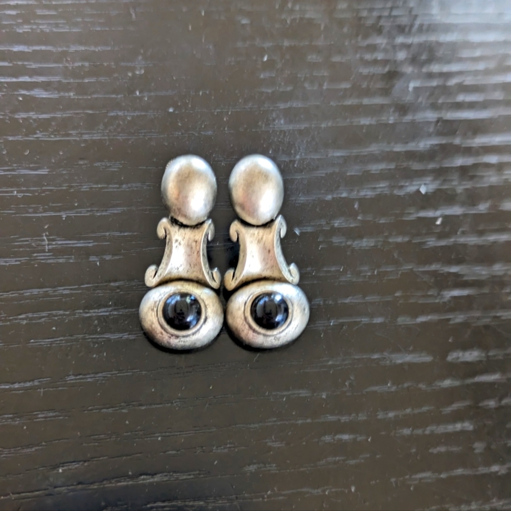 Vintage chunky clip-on dangle earrings